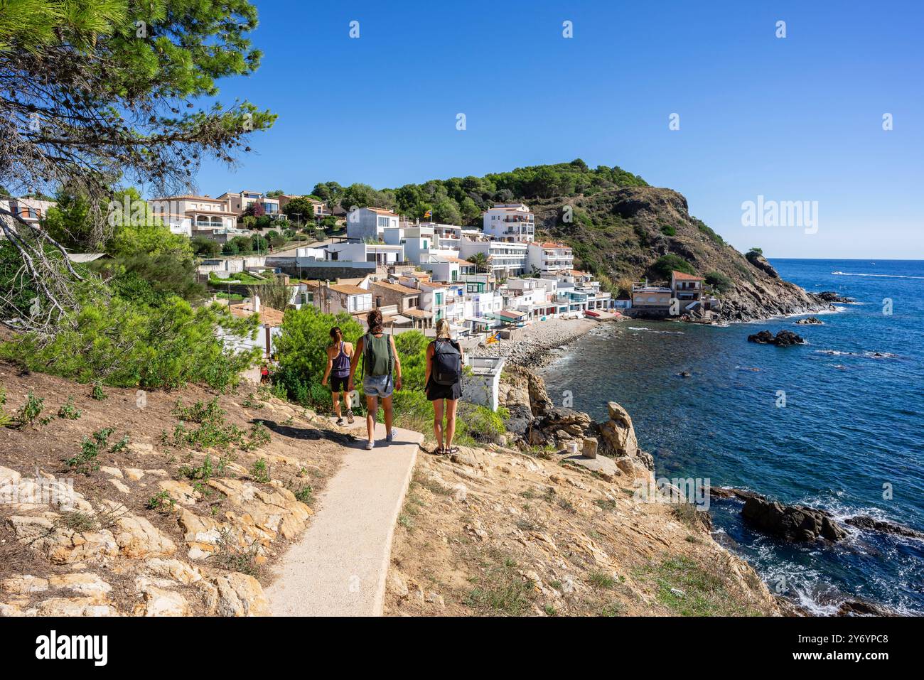 Häuser und Strand von Cala Margarida, Camino de Ronda, Costa Brava, Palamós, Girona, Katalonien, Spanien Stockfoto