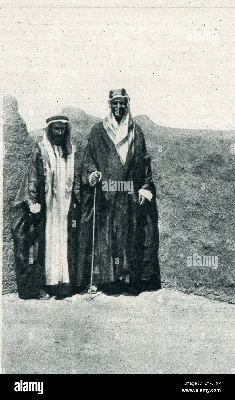 Der Herrscher der Wahabis, der Mekka bedroht hat: Ibn Saud (rechts) Sultan von Nejd. 11. Oktober 1924 Stockfoto