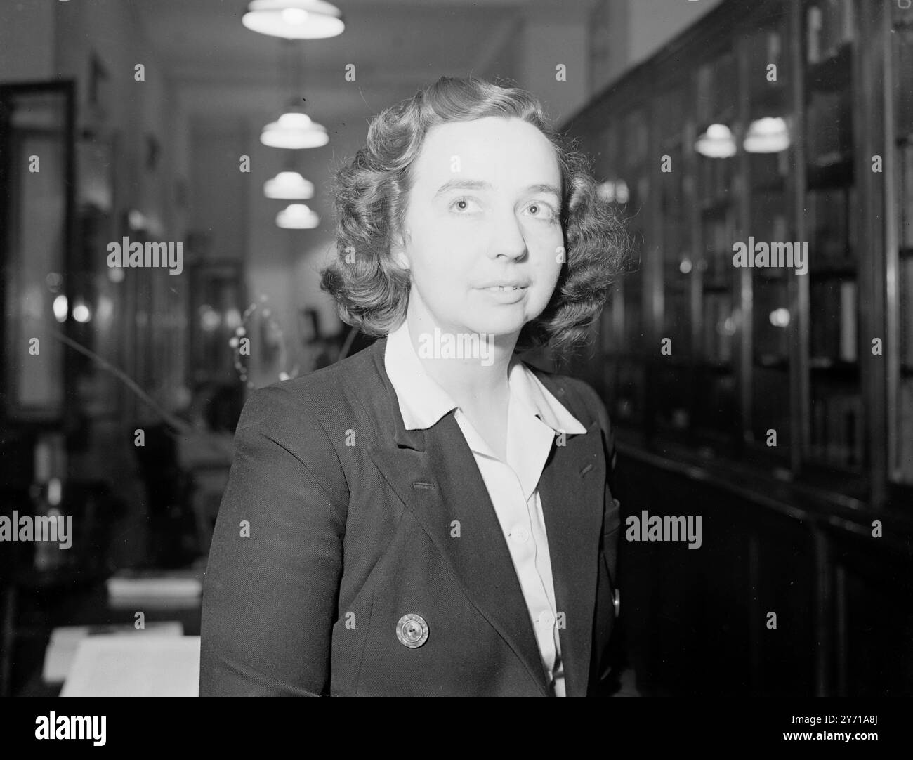 EVE PECK aus London , Sekretärin am 55 Broadway . "Oceans" für die London Transport Stage Stars für ihren Auftritt als "Rebecca". 10. Februar 1949 Stockfoto