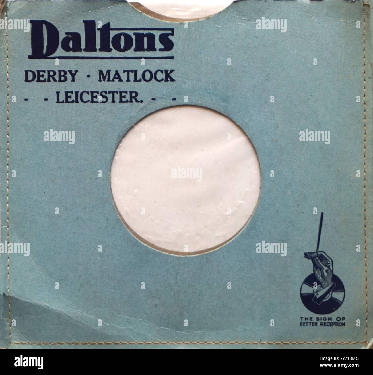 Daltons Records, Derby, Matlock und Leicester. Vintage 7'-Plattenladen für alte Plattenläden, aus den 1950er Jahren „Das Zeichen der besseren Rezeption“. Gedruckter Buchdruck. Stockfoto