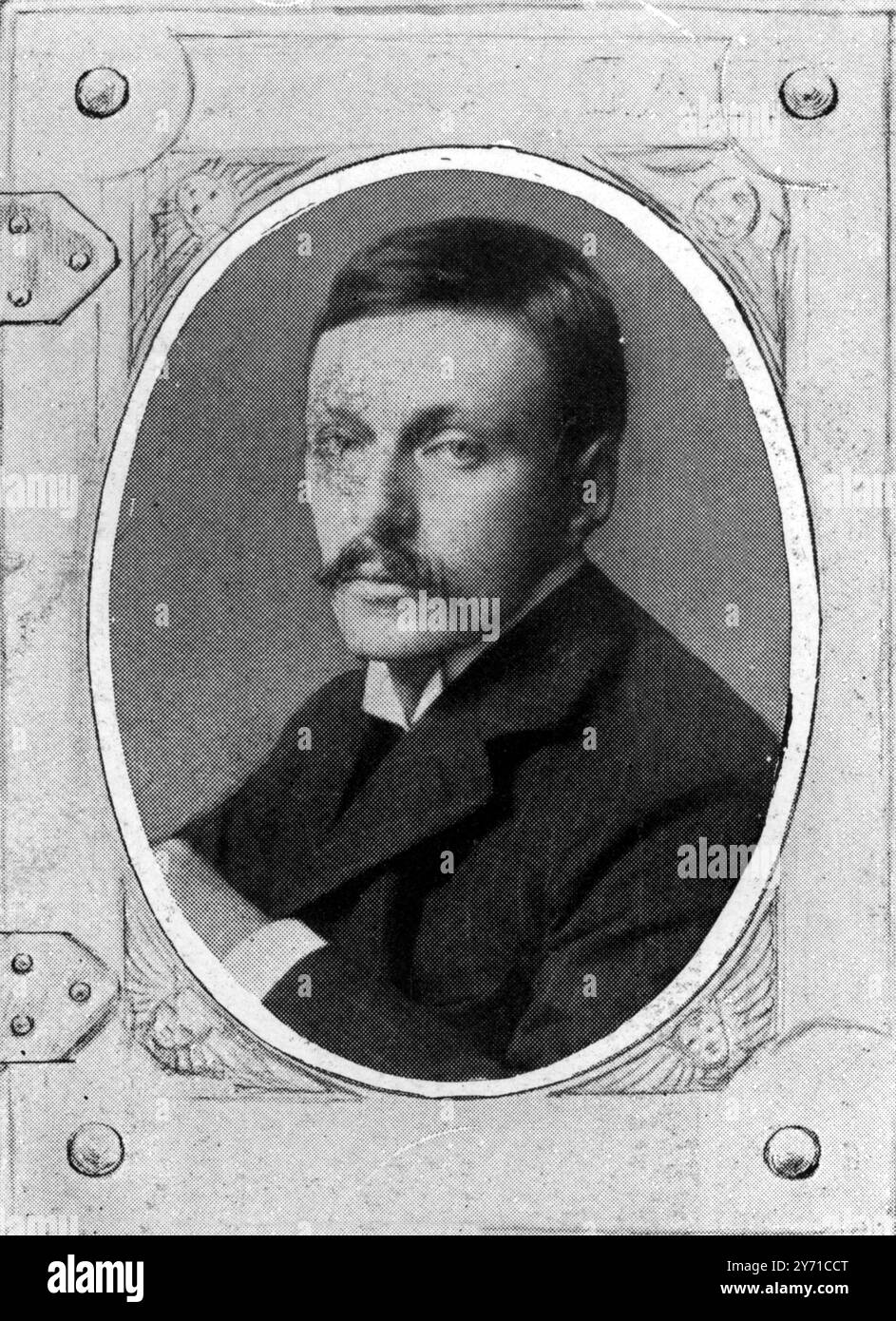 E F Benson Edward Frederic „E. F.“ Benson (* 24. Juli 1867 bis 29. Februar 1940) war ein englischer Schriftsteller, Biograph, Memoiriker, Archäologe und Kurzgeschichten-Autor. 11. Juni 1910 Stockfoto