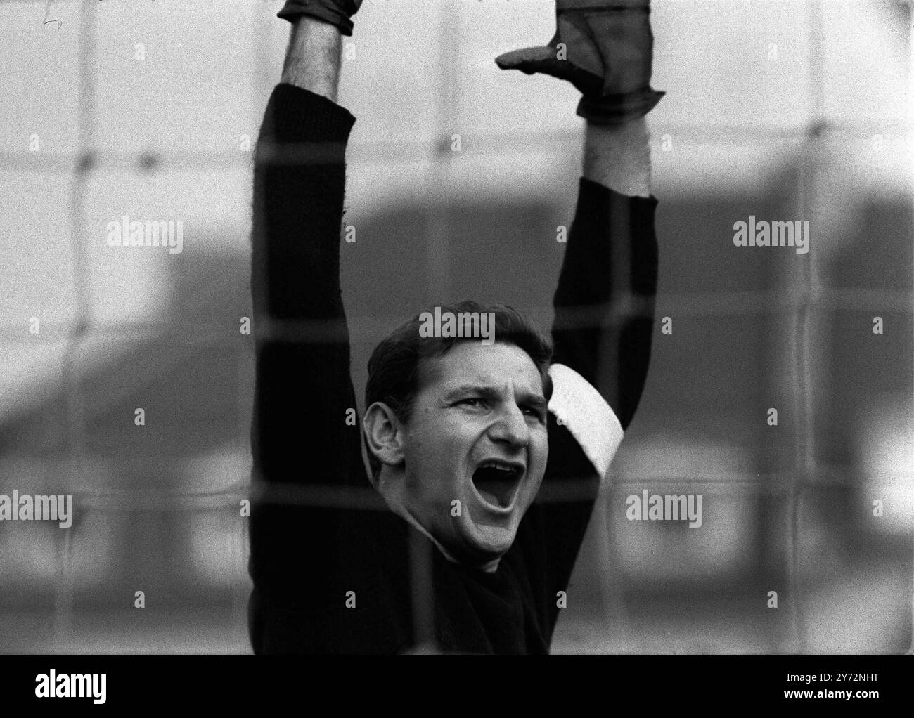 München, Deutschland. Juli 2014. ARCHIVFOTO: Petar RADENKOVIC wird am 1. Oktober 2024 90 Jahre alt, Petar RADENKOVIC, Football, TSV München 1860, Jubilation, Jubel, Fußball Bundesliga TSV München 1860 - 1.FC Nürnberg 2:0 am 14. September 1968, s/W Foto ? Quelle: dpa/Alamy Live News Stockfoto