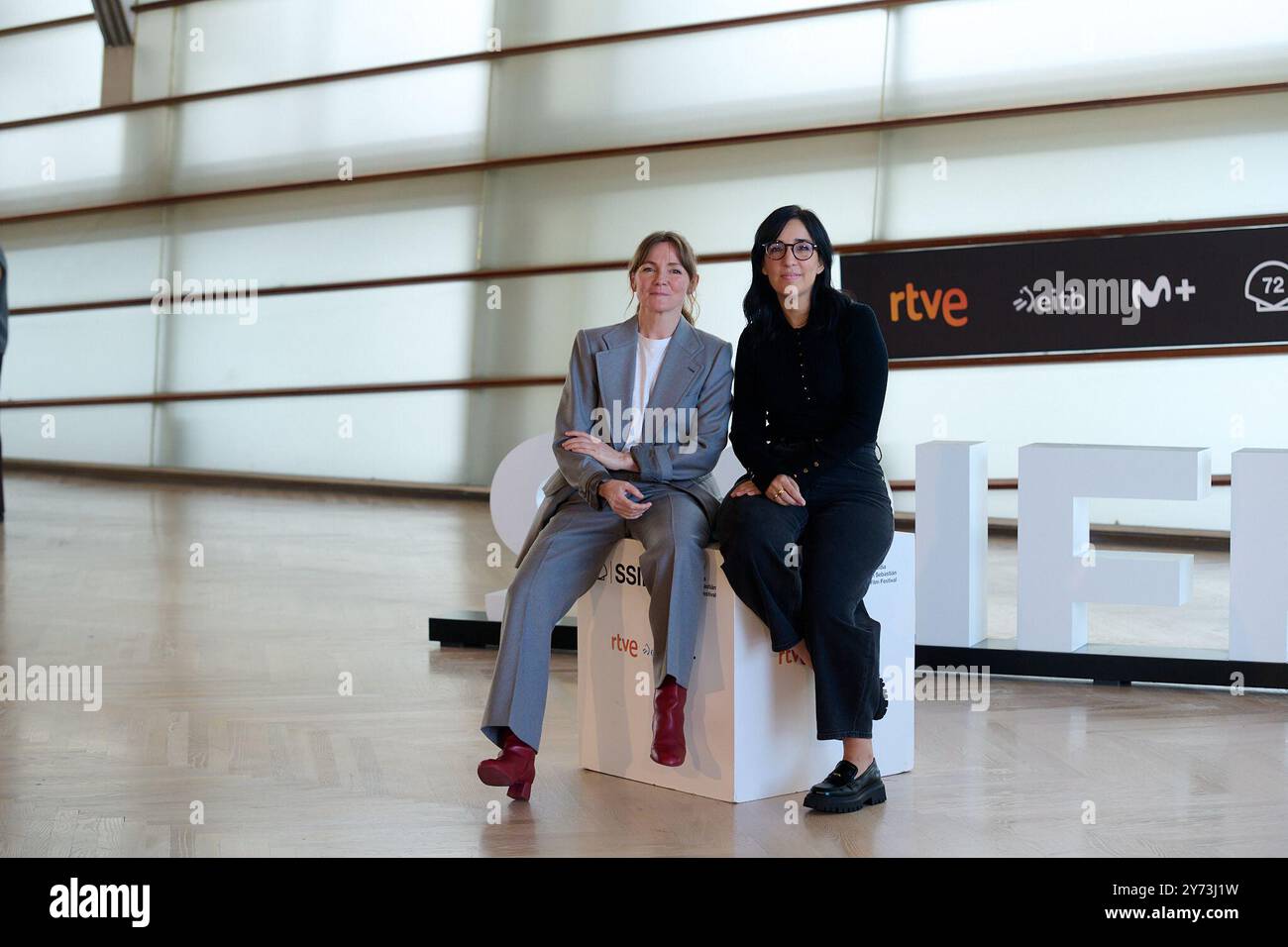 San Sebastian, Spanien. September 2024. Alauda Ruiz und Nagore Aranburu nehmen am 27. September 2024 an dem Fotocall für Querer während des 72. San Sebastian International Film Festivals in San Sebastian Teil. (Foto: COOLMedia/NurPhoto) Credit: NurPhoto SRL/Alamy Live News Stockfoto