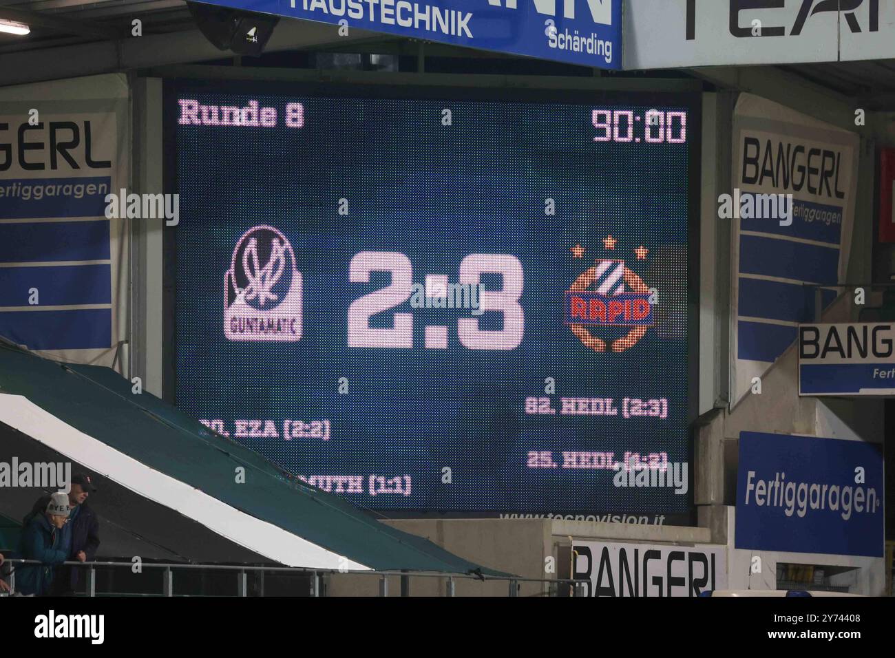 27.09.2024, Ried im Innkreis, AUT, unterwegs in Oberösterreich, SV Guntamatic Ried - SK Rapid II, Österreichische Fußball-Bundesliga, ADMIRAL 2. Liga, 8. Runde, im Bild Endstand, Anzeigetafel, *** 27 09 2024, Ried im Innkreis, AUT, auf der Straße in Oberösterreich, SV Guntamatic Ried SK Rapid II, Österreichische Fußball Liga, ADMIRAL 2 Liga, 8 Runde, im Bild Endergebnis, Anzeigetafel, Stockfoto