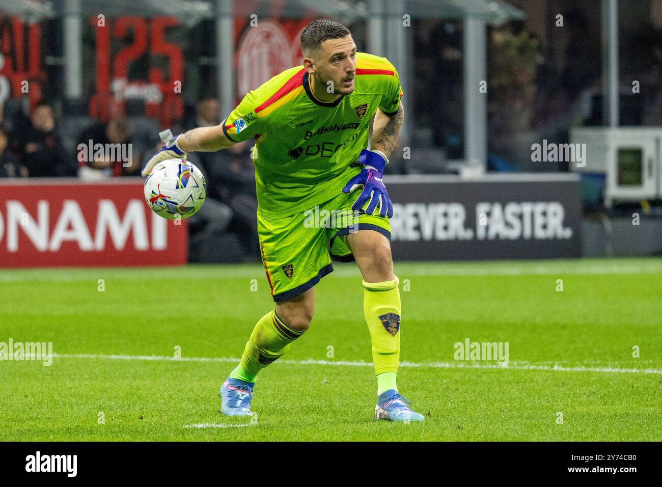 Mailand, Italien - 27. september 2024 - Mailand-Lecce Serie A - Wladimiro falcone lecce Credit: Kines Milano/Alamy Live News Stockfoto