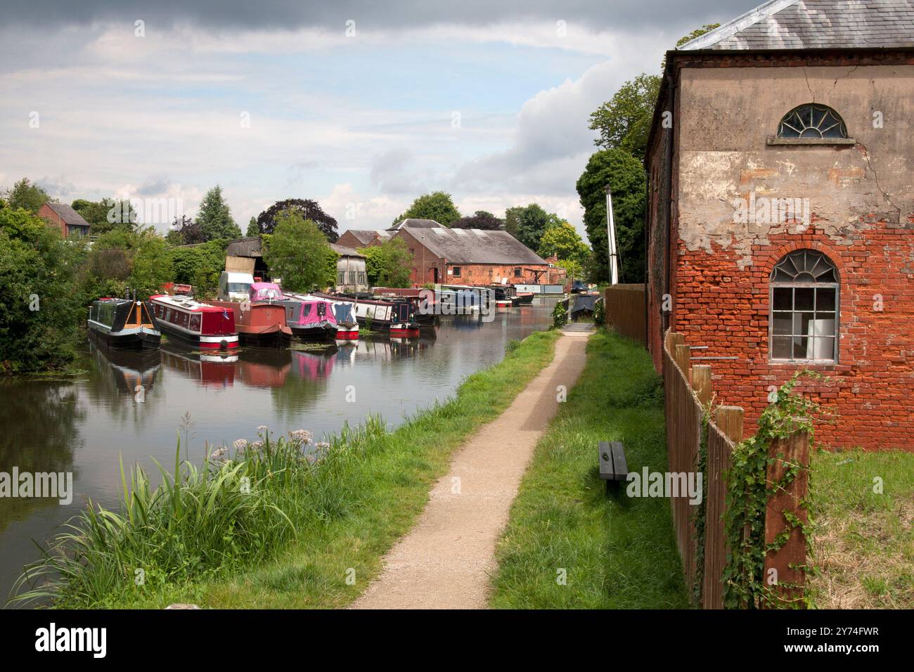 Der Trent & Mersey Kanal in Shardlow, Nottinghamshire, England Stockfoto