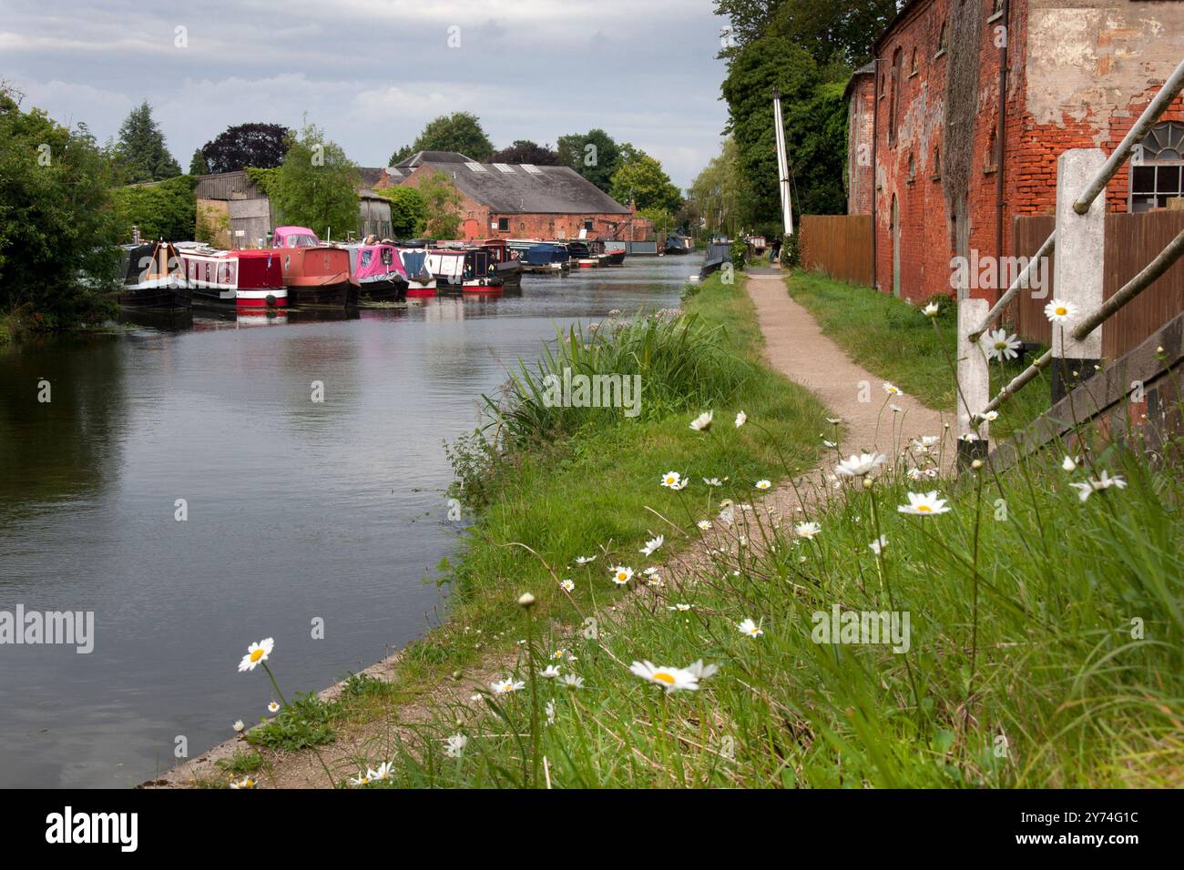 Der Trent & Mersey Kanal in Shardlow, Nottinghamshire, England Stockfoto