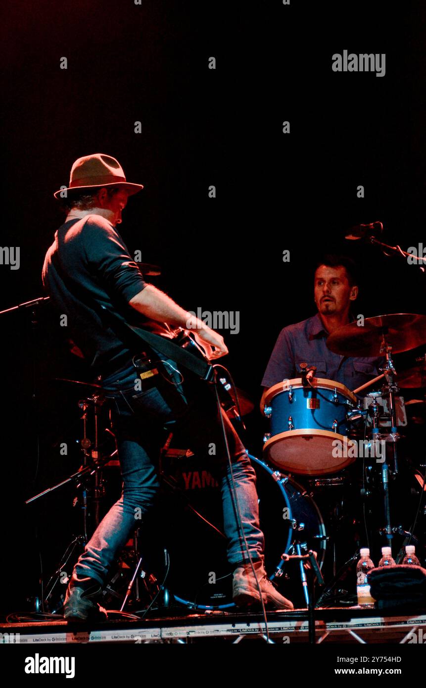 Fran Healy - Travis, V2013, Hylands Park, Chelmsford, Essex, Großbritannien - 17. August 2013 Stockfoto