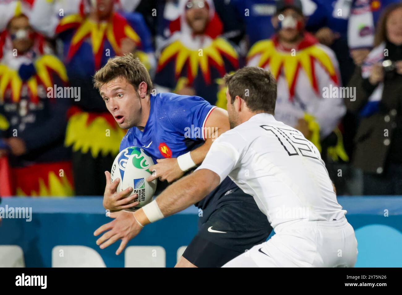 Frankreichs Aurélien Rougerie wird im Viertelfinalspiel der Rugby-Weltmeisterschaft 2011 in Eden Park, Auckland, Neuseeland, am Samstag, Oktober 2011. Stockfoto