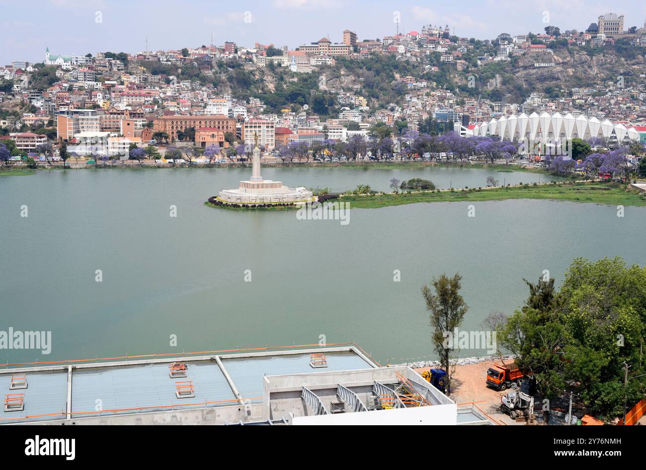 Antananarivo oder Tana (Spitzname) ist die Hauptstadt Madagaskars. Stadt mit Anosy Lake. Region Analamanga, Madagaskar. Stockfoto