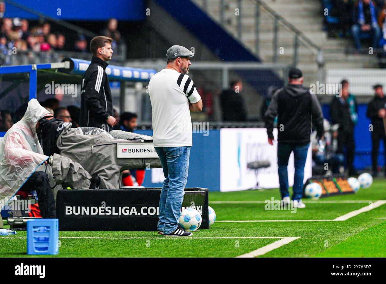 Steffen Baumgart (Hambuger SV, Trainer) GER, Hamburger SV vs. SC Paderborn 07, Fussball, 2. Bundesliga, Spieltag 7, Saison 2024/2025, 28.09.2024 DFL-VORSCHRIFTEN VERBIETEN JEDE VERWENDUNG VON FOTOGRAFIEN ALS BILDSEQUENZEN UND/ODER QUASI-VIDEO Foto: Eibner-Pressefoto/Marcel von Fehrn Stockfoto