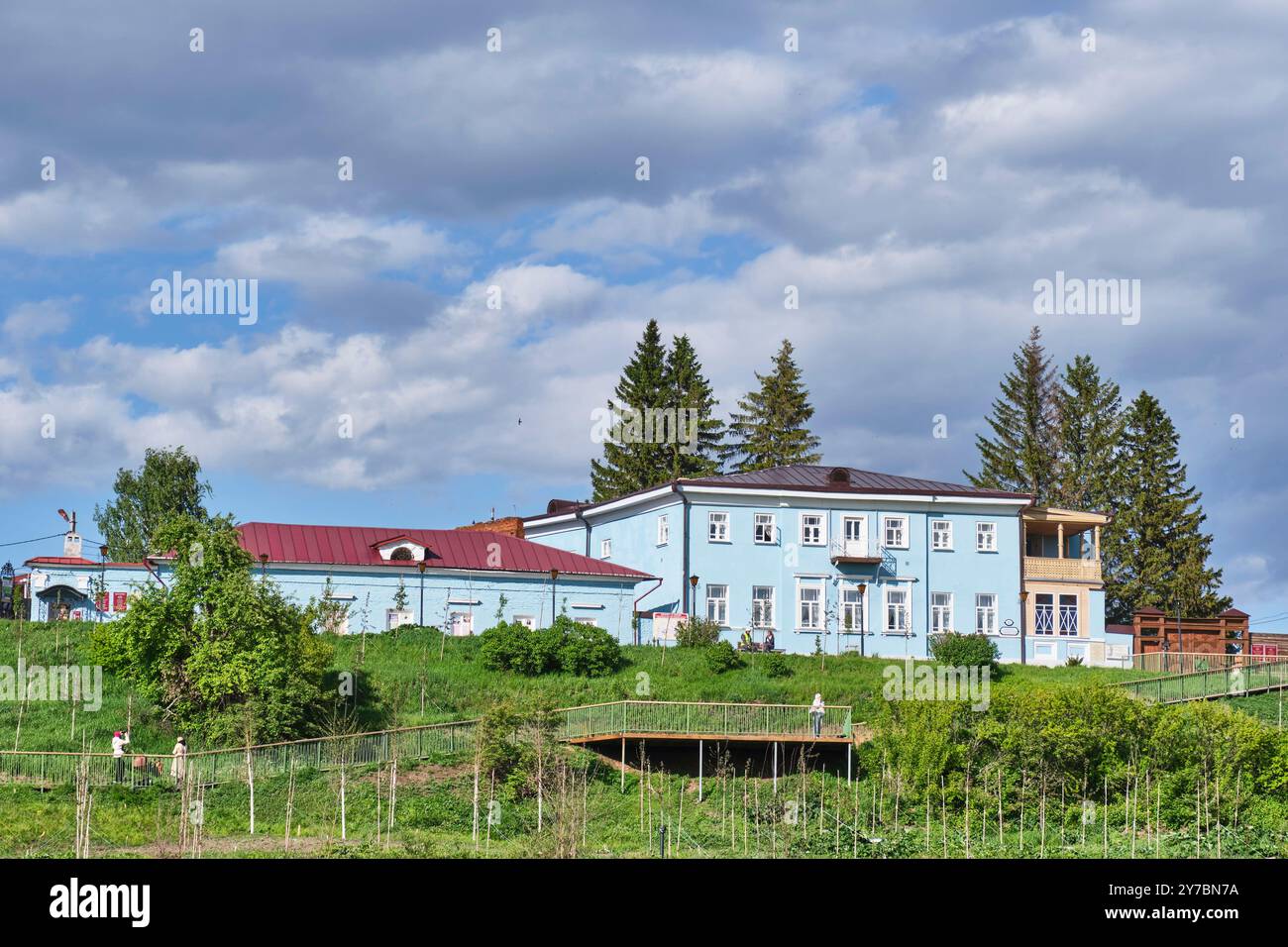 Jelabuga, Russland - 22. Mai 2024: Bau der Schatzkammer der ersten Grafschaft, heute Galerie seltener Sammlungen. Memorial House Museum of Ivan Shishkin, erbaut 183 Stockfoto