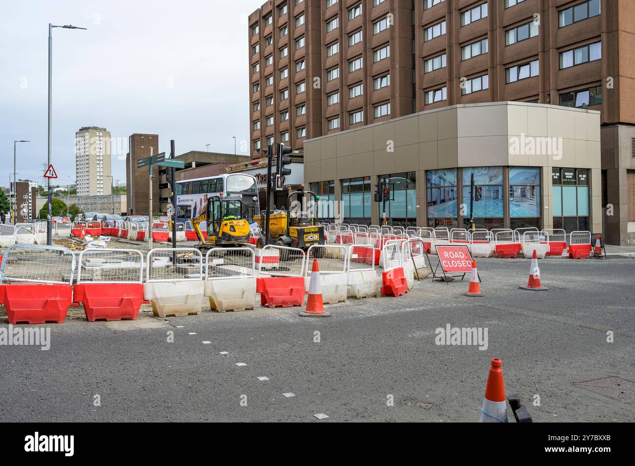 Straßenarbeiten an der Cambridge Street, Glasgow, Schottland, Großbritannien, Europa Stockfoto