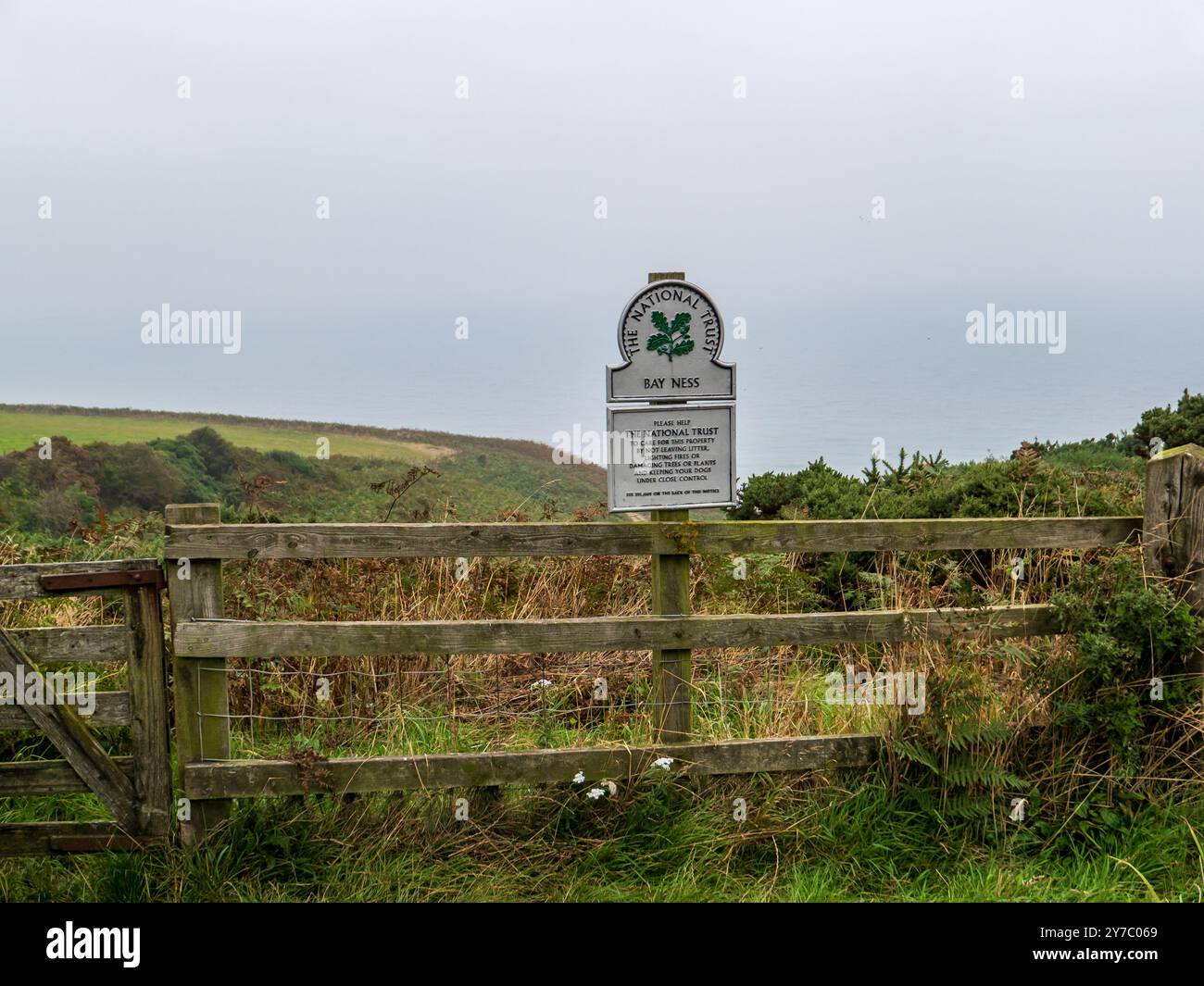 National Trust-Zeichen, Bay Ness Stockfoto