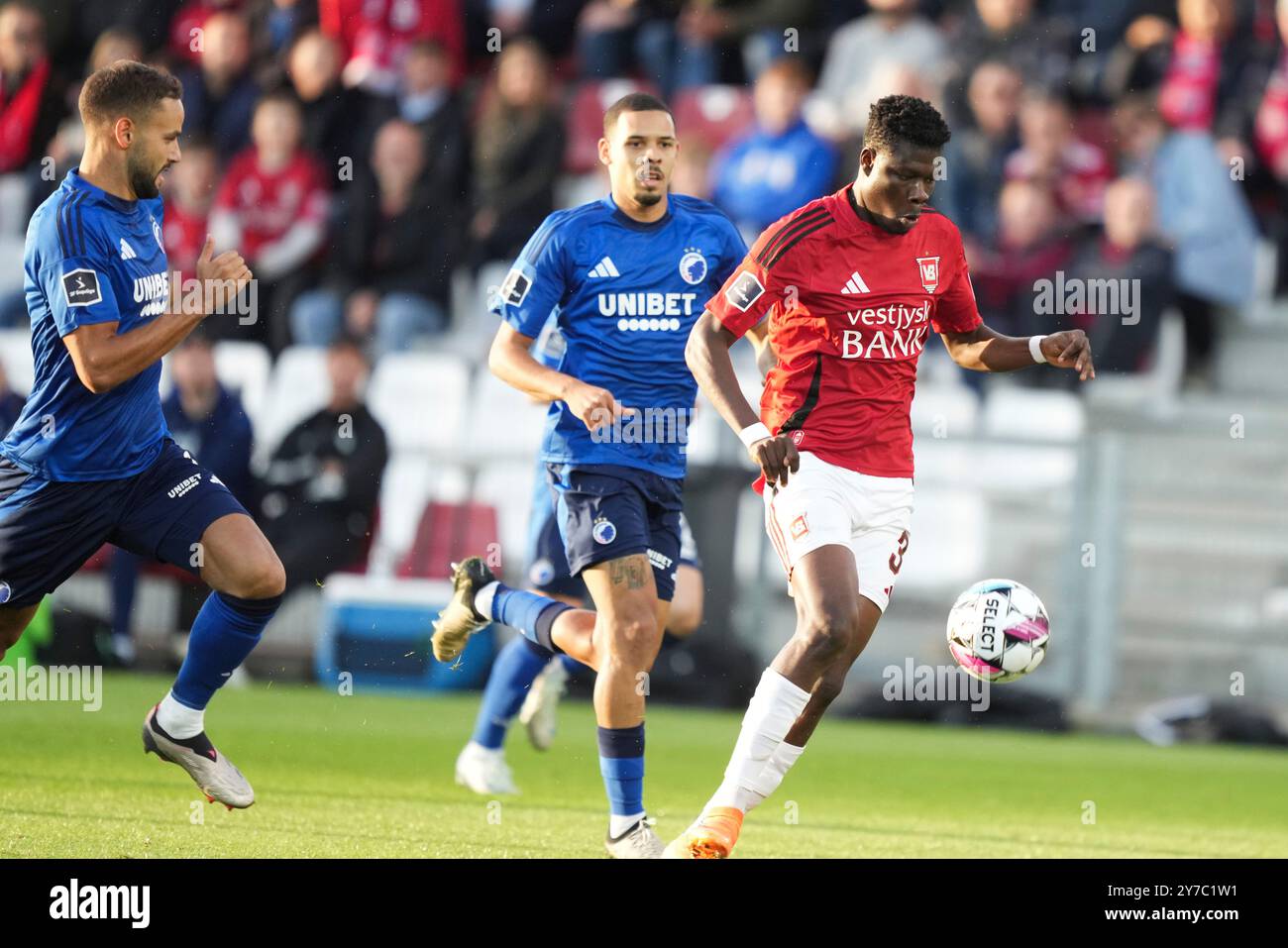 Vejle Stadion am Sonntag, 29. September 2024. Miiko Albornoz (VB 3) während des Superliga-Spiels zwischen Vejle Boldklub und dem FC Kopenhagen im Vejle-Stadion am Sonntag, den 29. September 2024. (Foto: Claus Fisker/Ritzau Scanpix) Credit: Ritzau/Alamy Live News Stockfoto