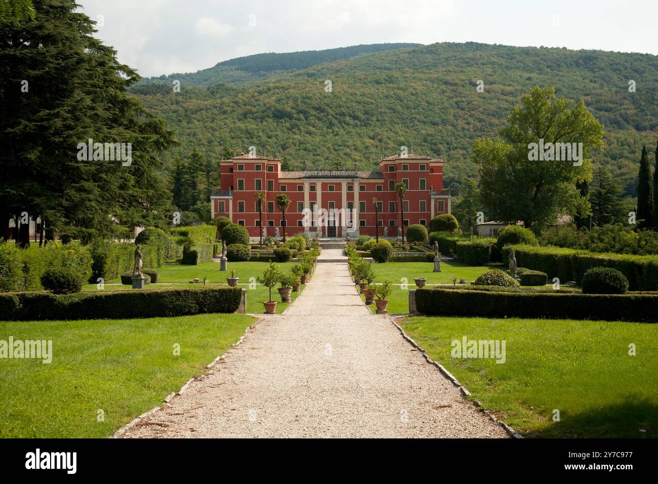 Villa Pellegrini ist allein in Castion Veronese, Verona, Veneto, Italien, in einer beherrschenden Stellung Stockfoto