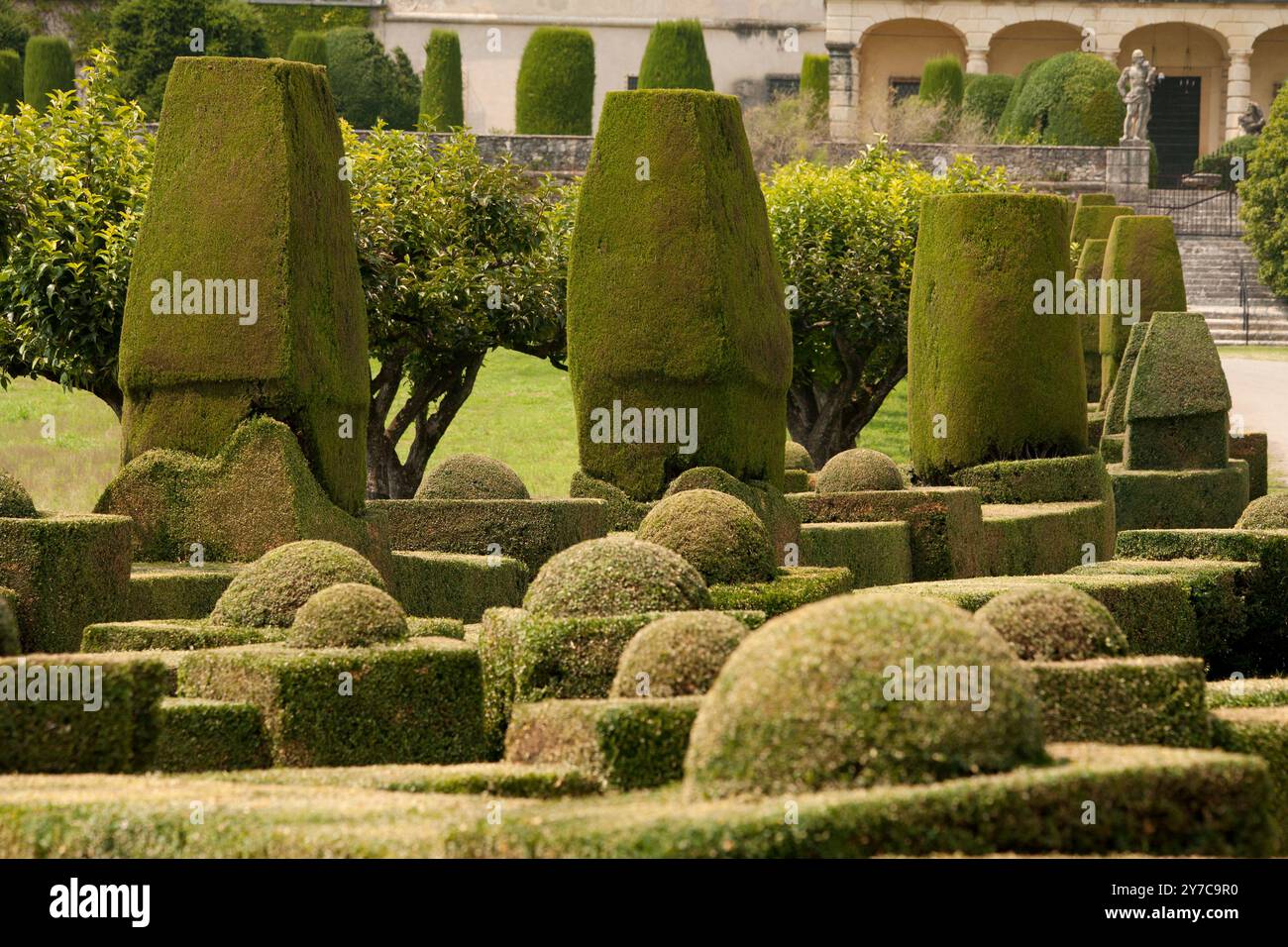 Im Zentrum von Valpantena, nördlich von Verona, befindet sich seit 1824 im Dorf Grezzana Cuzzi in der Villa Allegri Arvedi. Stockfoto