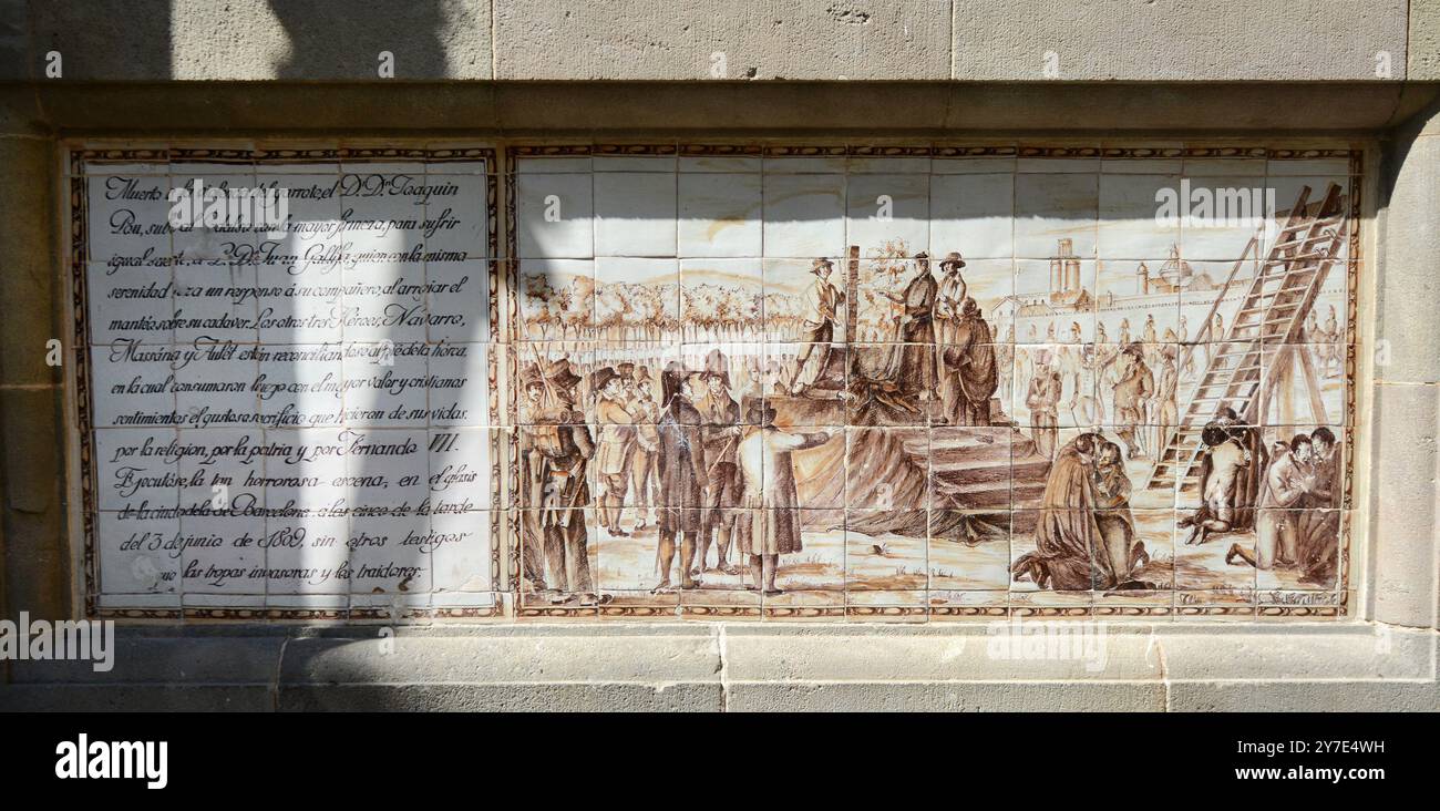 Beschreibung eines historischen Ereignisses, das in der Nähe der Kathedrale im gotischen Viertel in Barcelona, Spanien, stattfand. Stockfoto