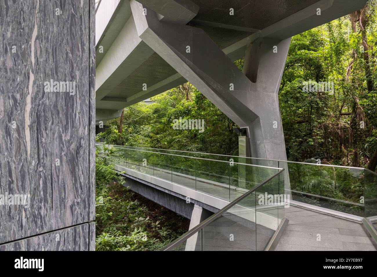 Die Asia Society Hongkong, Freiluftgang des Museums Stockfoto