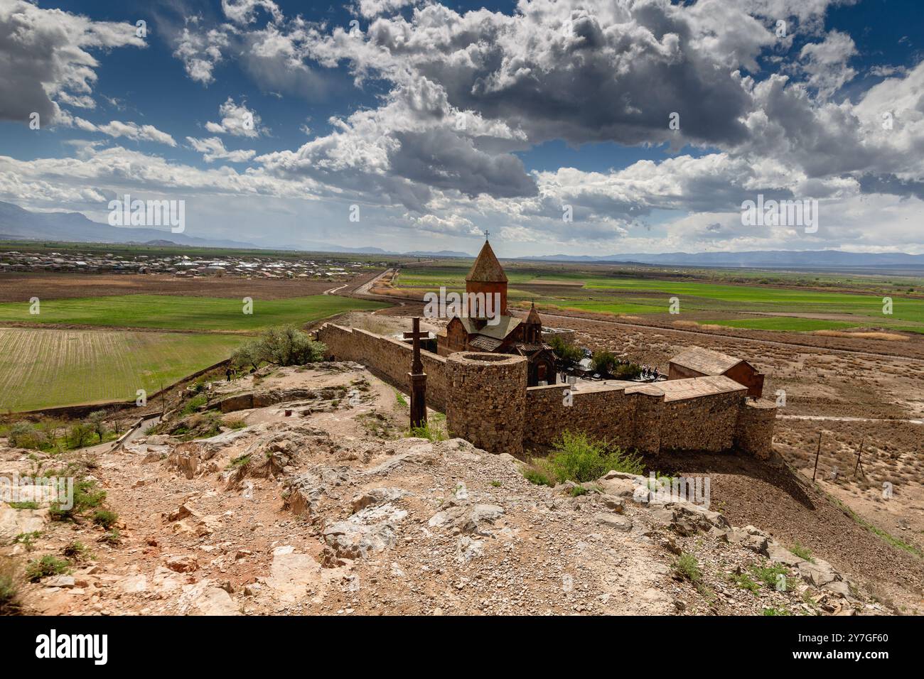 Khor Virap, Armenien - 13. April 2023: Panoramablick auf das Kloster Khor Virap in Armenien Stockfoto