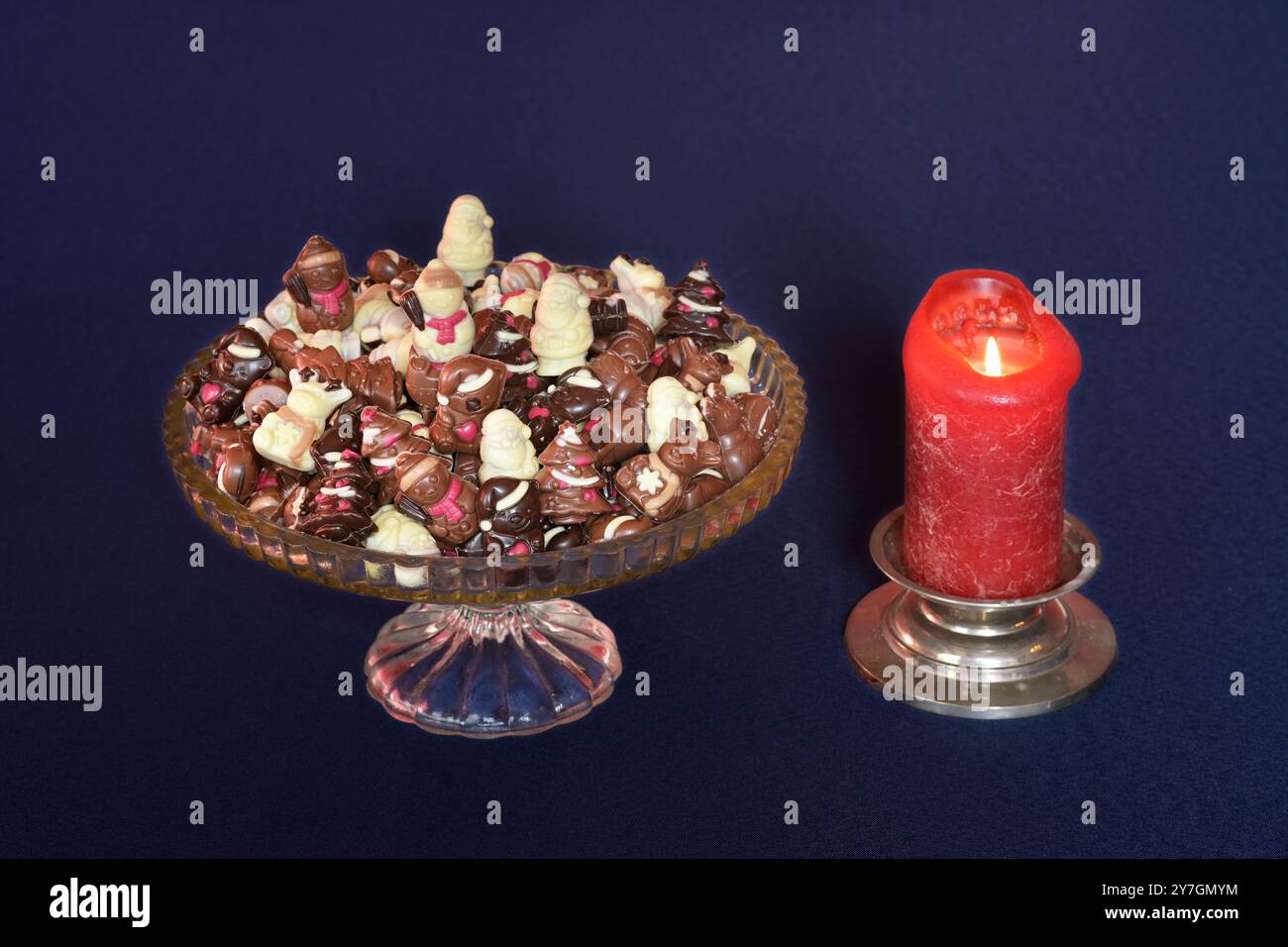 Weihnachtsschokolade in einer Schüssel Stockfoto