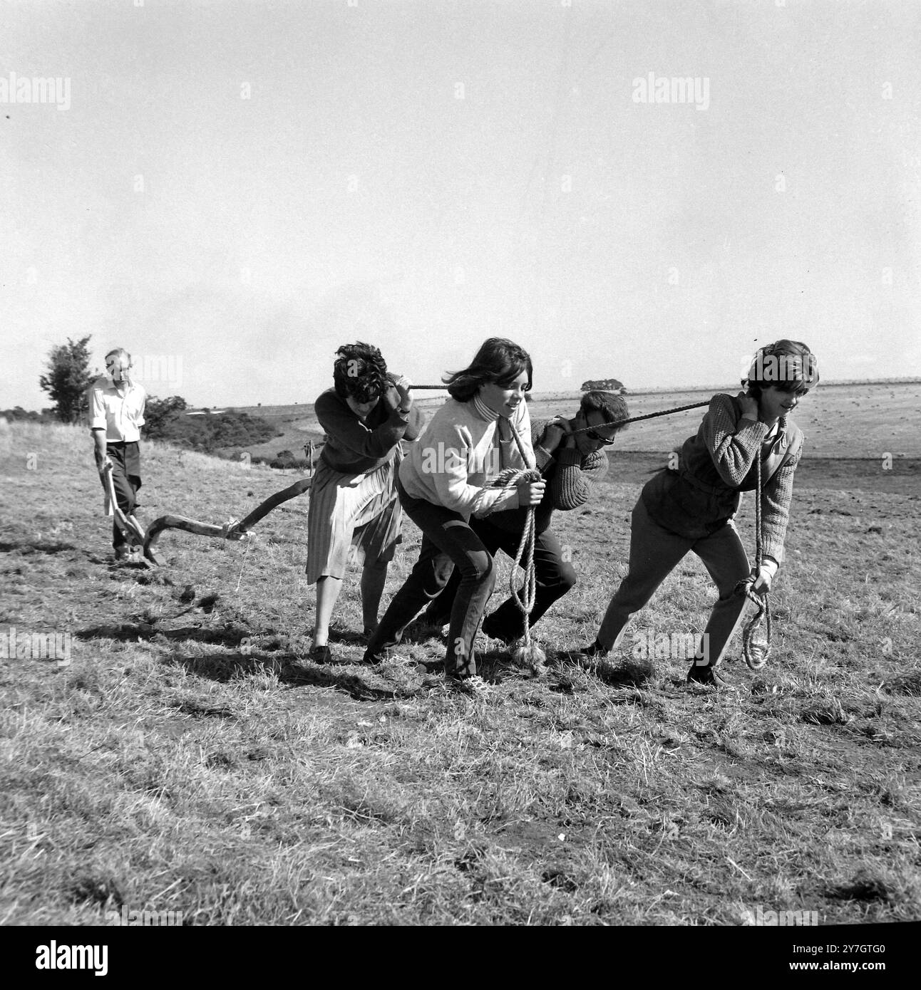 SALISBURY ANTIKE LANDWIRTSCHAFTSMETHODEN; 22. SEPTEMBER 1964 Stockfoto