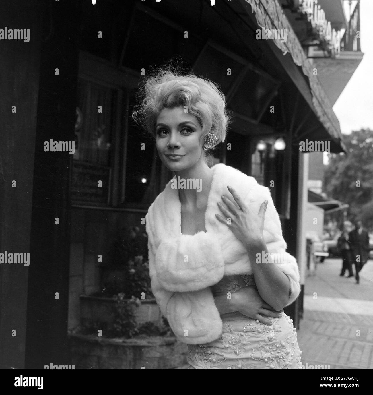 MODEL GIRL NICKY ALLEN ; 16. SEPTEMBER 1964 Stockfoto