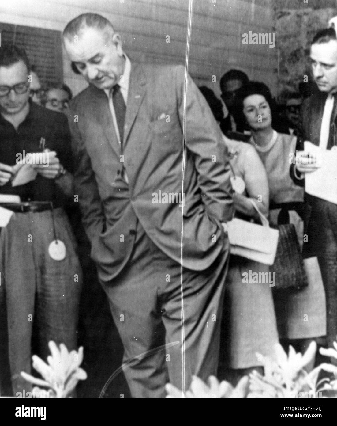 US-AMERIKANISCHER PRÄSIDENT LYNDON B JOHNSON MIT EHEFRAU IN JOHNSON CITY / ; 9. AUGUST 1964 Stockfoto