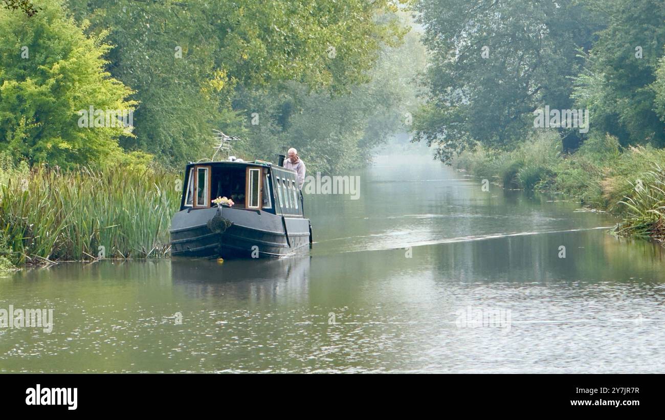 Der Kennet- und Avon-Kanal bei Hungerford. - Smartphone-aufgenommenes Stockfoto