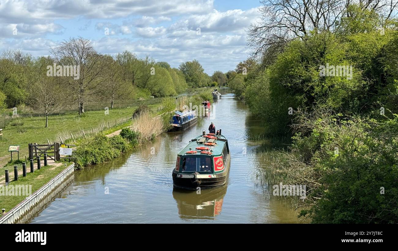 Der Kennet- und Avon-Kanal bei Hungerford. Stockfoto Der Kennet- und Avon-Kanal bei Hungerford. Stockfoto