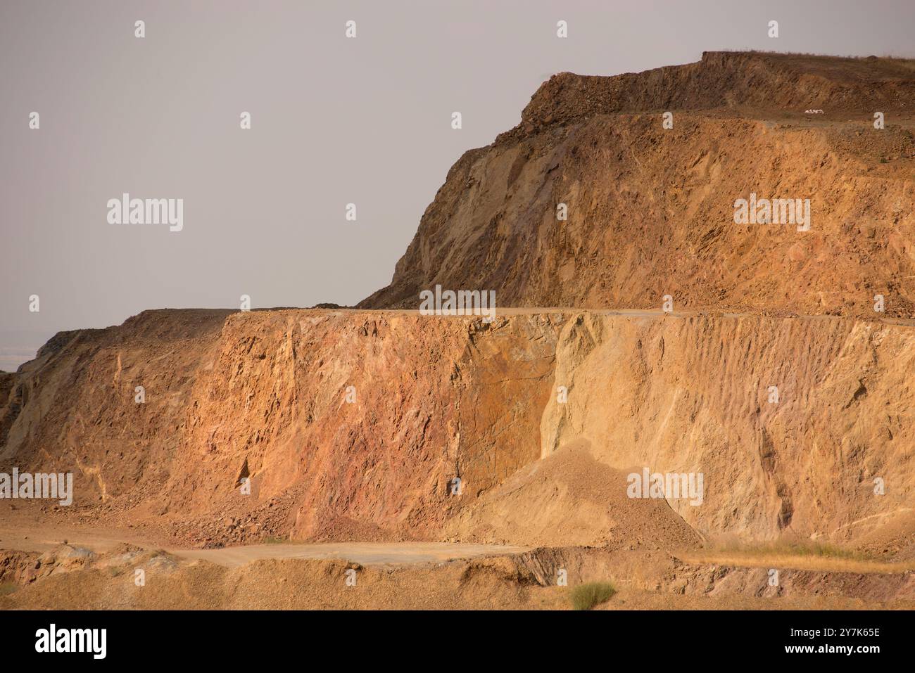 Tagebauvorkommen in Aldeavieja, Provinz Ávila. Stockfoto