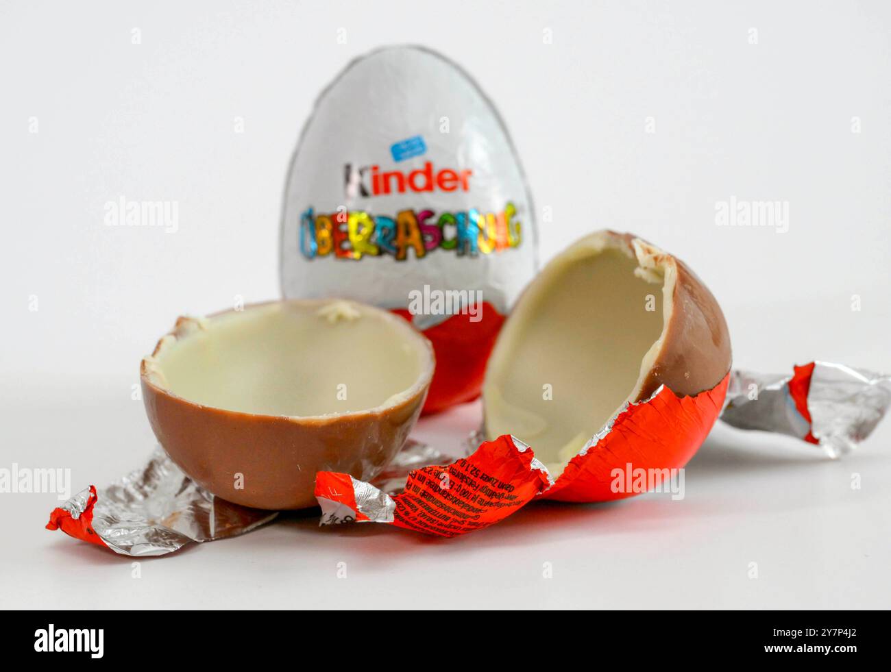 01.10.2024, Kinder-Produkte, das Überraschungs-EI wird 50 Jahre Alt ... 01.10.2024, Kinder-Produkte, das Überraschungs-EI wird 50 Jahre Alt ...