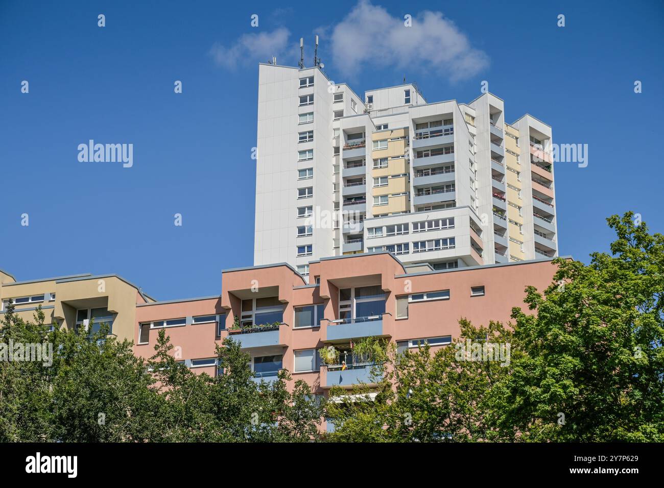 Wohnhochhaus ideal, Fritz-Erler-Allee 120, Gropiusstadt, Neukölln, Berlin, Deutschland, Wohnhochhaus Ideal, Deutschland Stockfoto