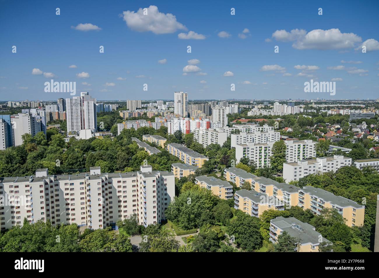 Hochhäuser, Fritz-Erler-Allee, Gropiusstadt, Neukölln, Berlin, Deutschland, Hochhäuser, Deutschland Stockfoto