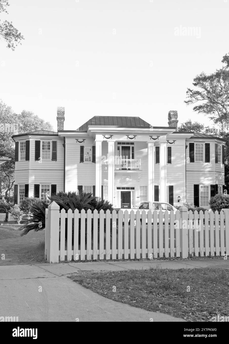 Hibben House, ein Plantagenhaus aus dem 18. Jahrhundert, das 1775 von Jacob Motte in Mount Pleasant, South Carolina, in der Nähe von Charleston, USA, erbaut wurde. Stockfoto