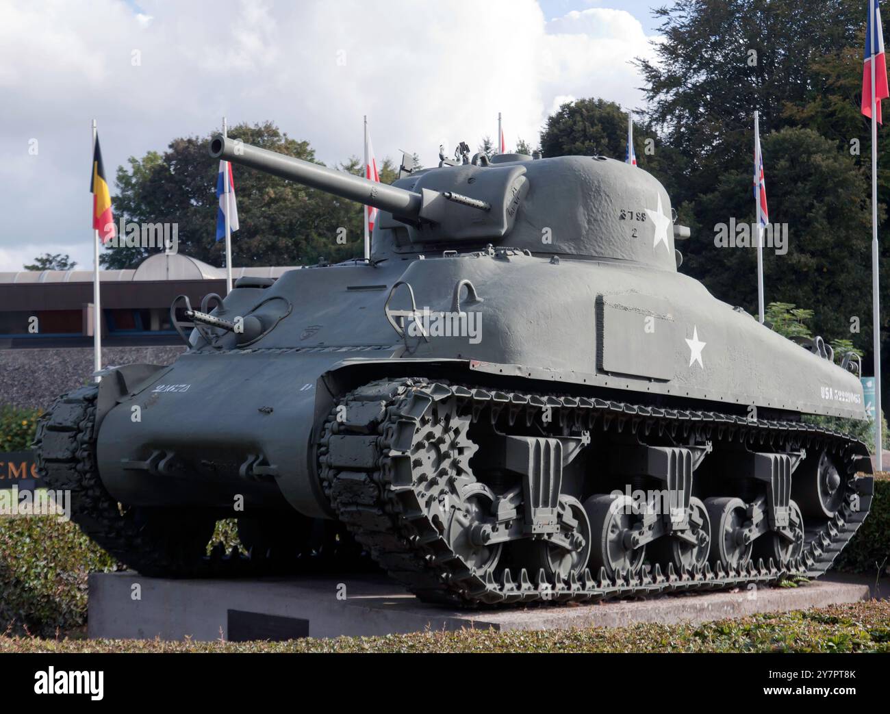 Ein kanadischer Grizzly M4A5-Sturmpanzer basierend auf dem Sherman-Panzer M4A1, ausgestellt im Memorial Museum of the Battle of Normandie in Bayeux Stockfoto