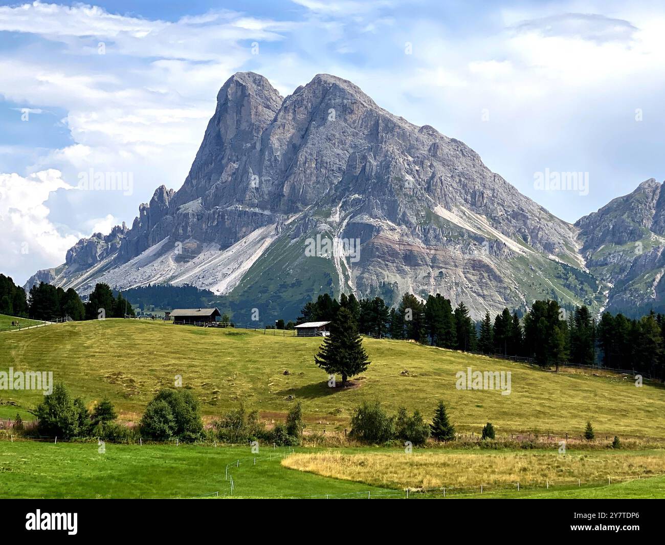 Der kleine und große Peitlerkofel im Pustertal Stockfoto