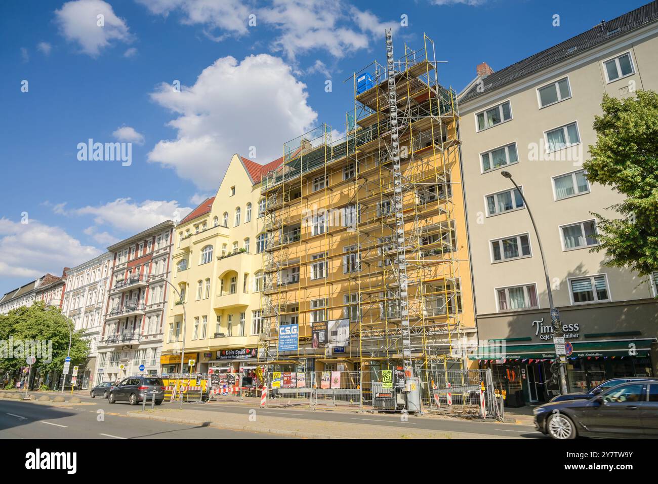 Baustelle, Dachgeschossumbau, Altbau, Hauptstraße, Schöneberg, Tempelhof-Schöneberg, Berlin, Deutschland, Baustelle, Ausbau Dachgeschoß, Altb Stockfoto