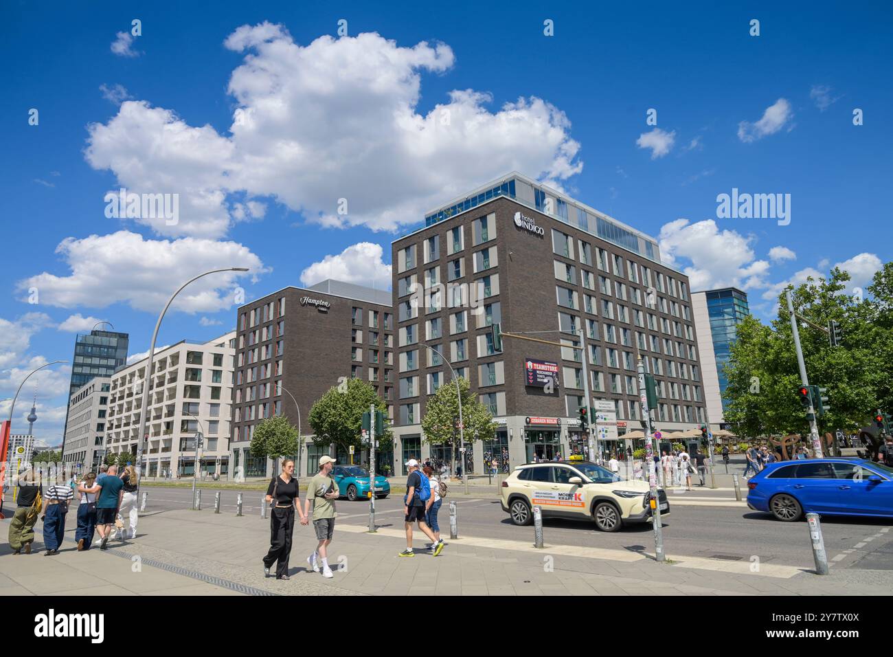 Hotel Hampton East Side Gallery, Indigo, Mühlenstraße, Friedrichshain, Friedrichshain-Kreuzberg, Berlin, Deutschland Stockfoto