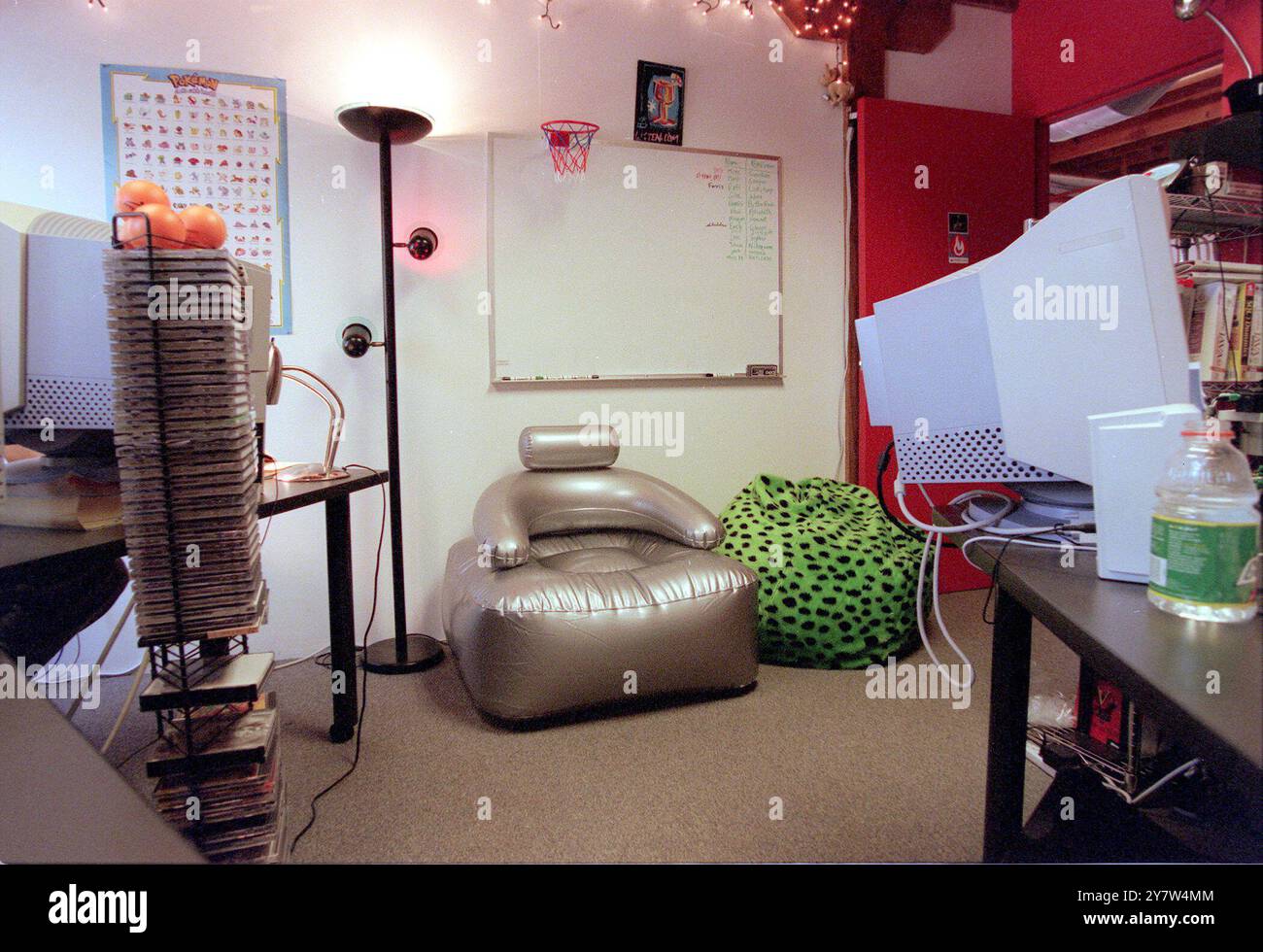 San Francisco, CA: Listen.com wächst schneller, als es Büroflächen im erstklassigen Viertel South of Market gibt. 4-11-00 Stockfoto