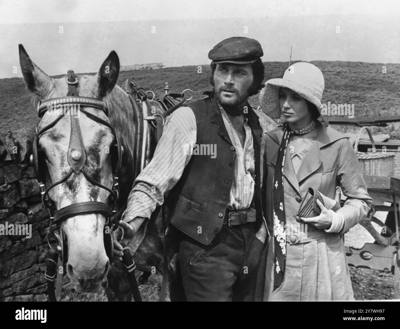 Franco Nero und Joanna Shimkus vor Ort während der Dreharbeiten von „die Jungfrau und die Zigeunerin“ am .4. August 1969 Stockfoto