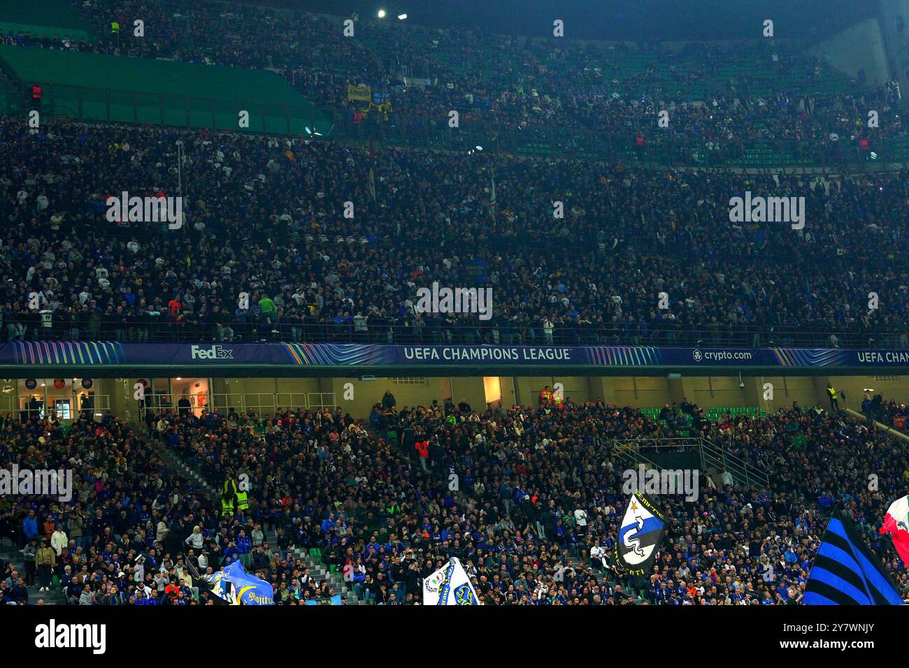 Mailand, Italien. Oktober 2024. Inter-Fans beim Fußball-Spiel der UEFA Champions League zwischen Inter und FC Crvena im San Siro Stadion in Mailand, Norditalien, Dienstag, 1. Oktober 2024. Sport - Fußball . (Foto: Spada/LaPresse) Credit: LaPresse/Alamy Live News Stockfoto