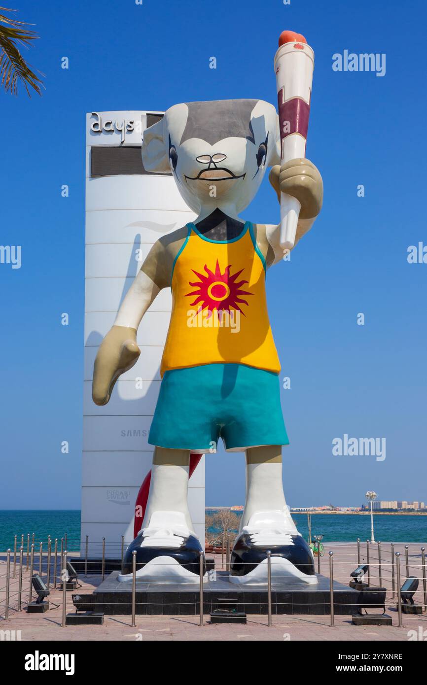 Orry der Oryx (Maskottchen der Asienspiele 2006) an der Corniche von Doha, Katar Stockfoto