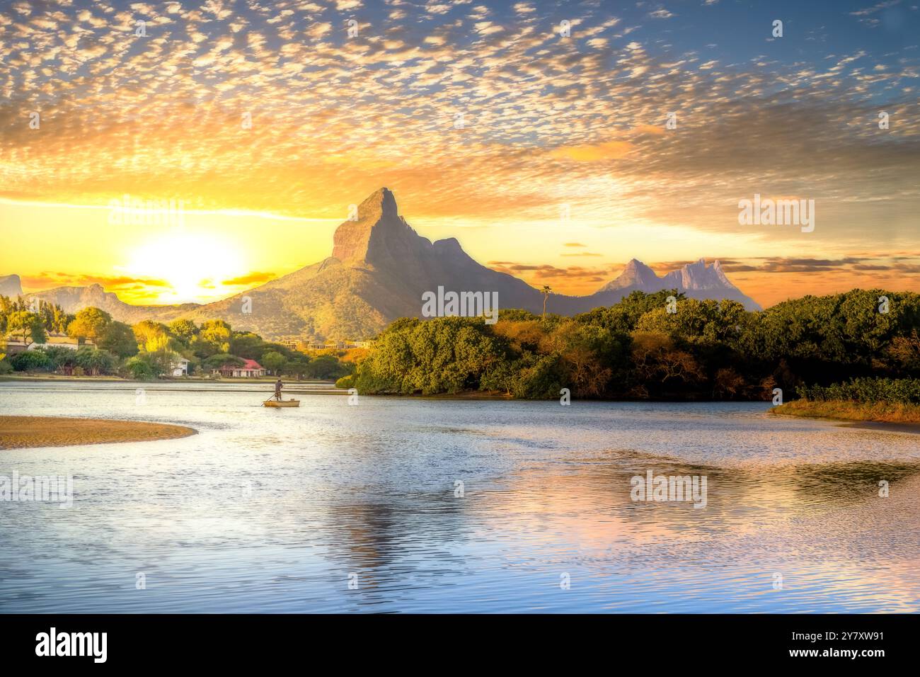 Tamarin Public Beach, Sonnenuntergang, Mauritius, Afrika Stockfoto