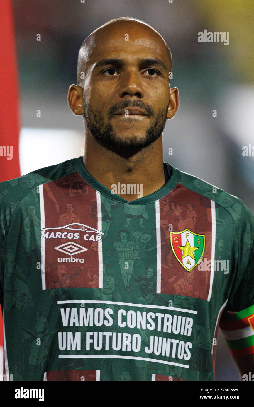 Amadora, Portugal. September 2024. Leo Cordeiro (CF Estrela Amadora) wurde während des Liga Portugal-Spiels zwischen den Mannschaften CF Estrela Amadora und Boavista FC bei Estadio Jose Gomes gesehen. Endstand; CF Estrela Amadora 2:2 Boavista FC Credit: SOPA Images Limited/Alamy Live News Stockfoto