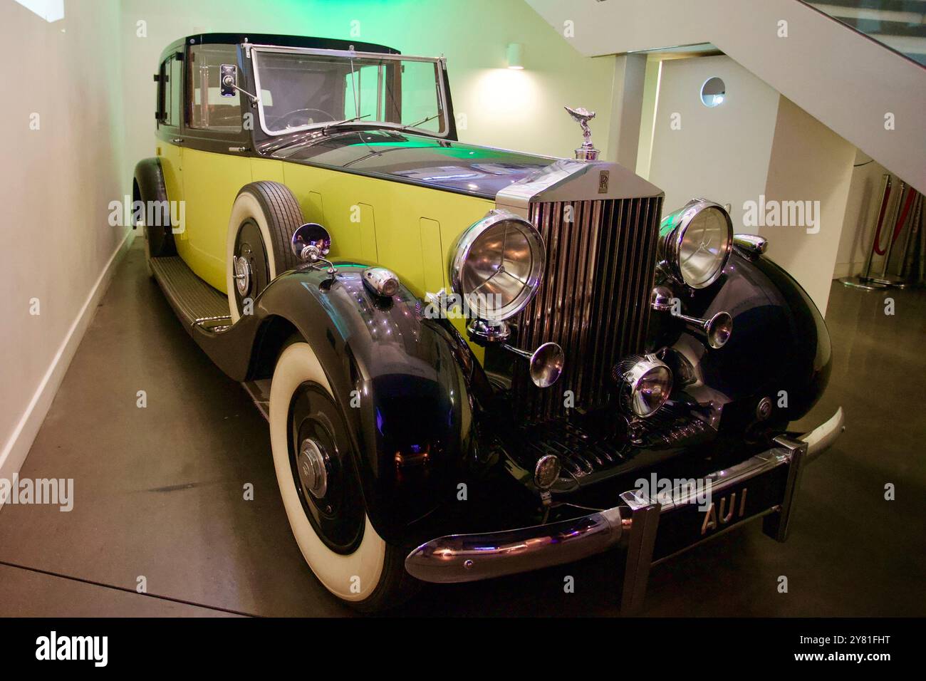 Goldfinger 1964 – Rolls-Royce Phantom III 1939. Bond in Motion Ausstellung, London Film Museum, Covent Garden, London, England. Stockfoto