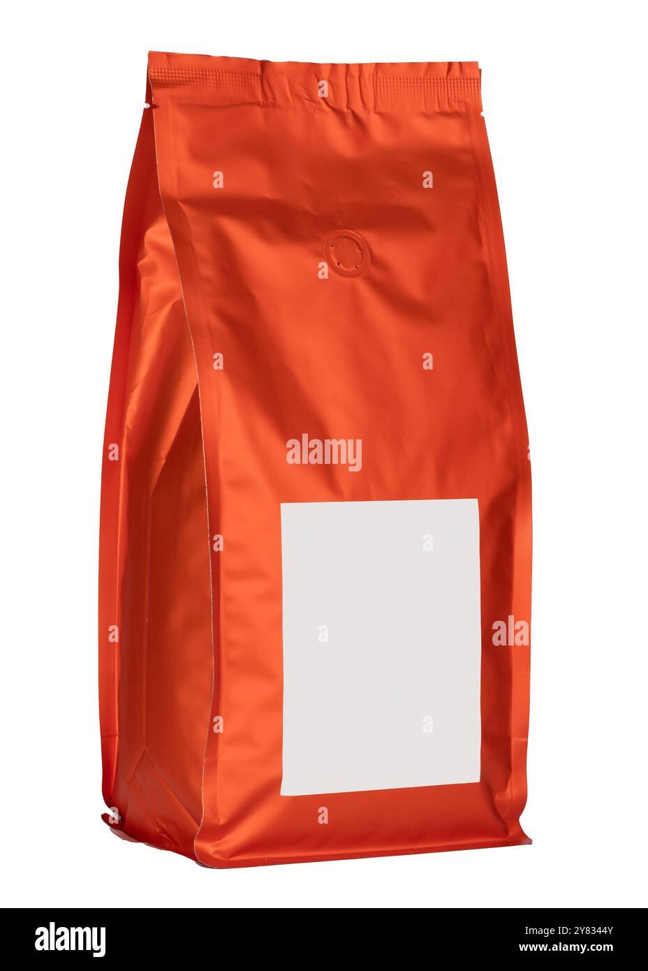 Orangefarbene versiegelte Verpackung mit leerem Etikett Stockfoto