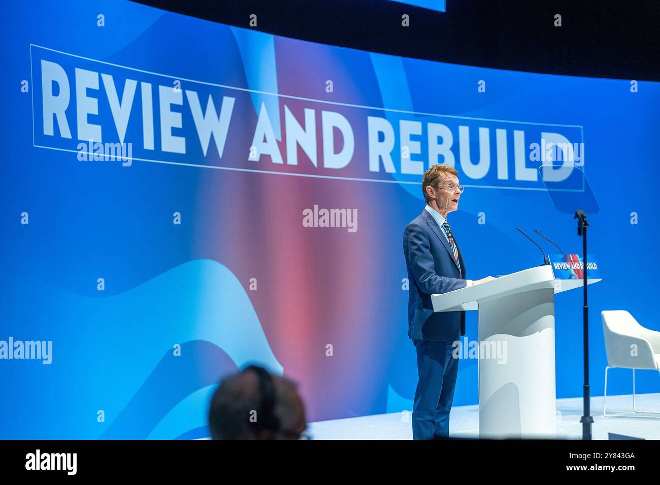 Birmingham, Vereinigtes Königreich – 29. September 2024 Eröffnungstag der Konservativen Parteikonferenz im International Convention Centre in Birmingham. Andy Street spricht am ersten Tag der Konferenz an Delegierte und Parteimitglieder. Stockfoto