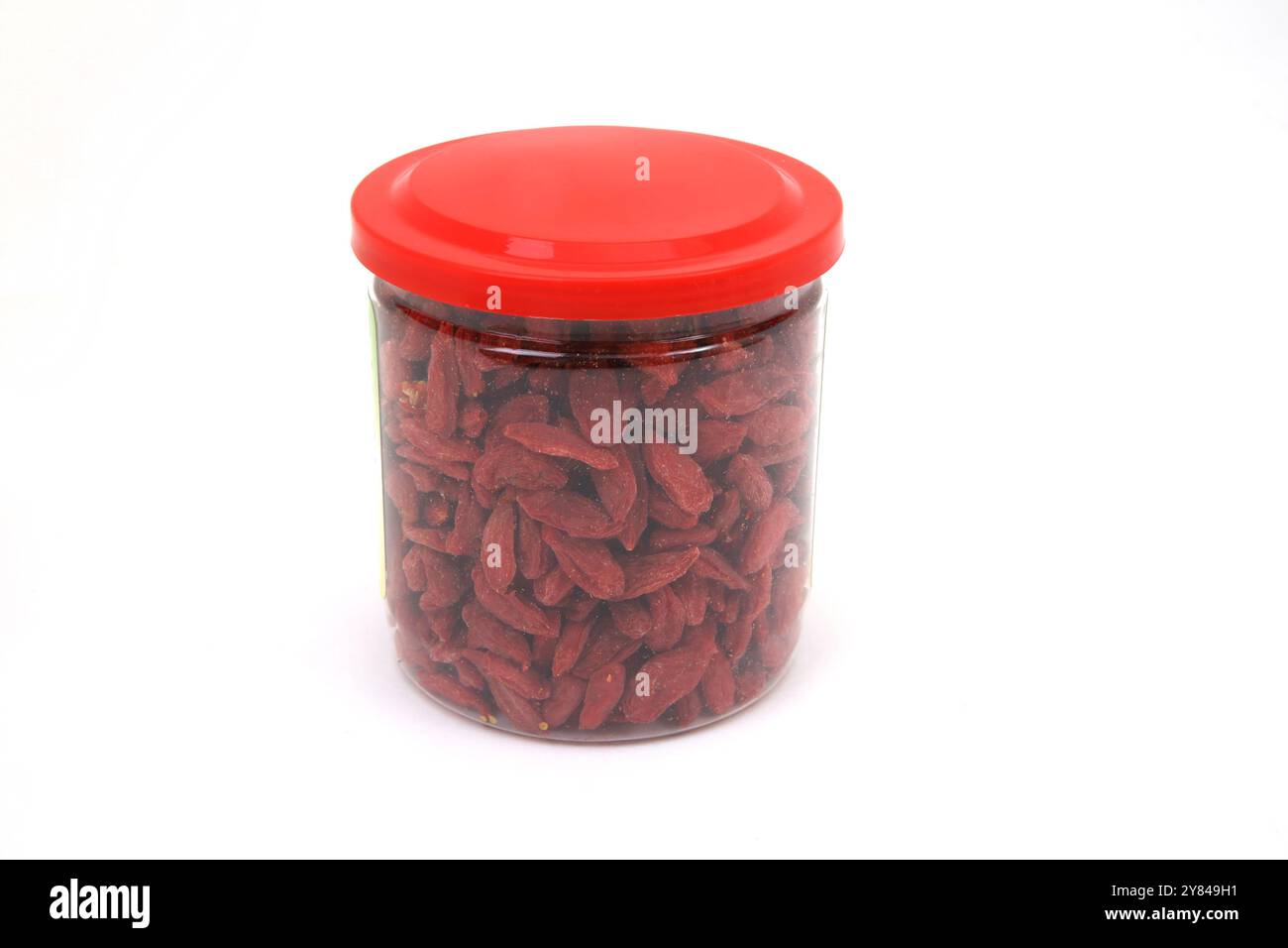 Ein Glas getrockneter Fructus Lycii (Goji-Beeren), die zur Familie der Solancea gehören und hauptsächlich in Qing Hai China gefunden werden Stockfoto