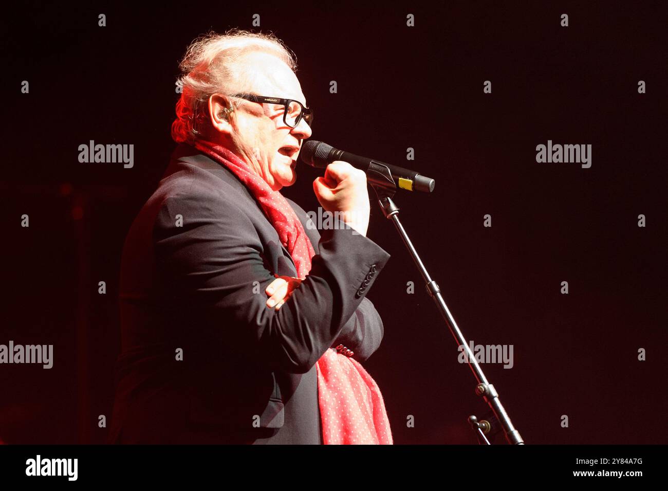 München, Deutschland. Oktober 2024. München, 1. Oktober 2024: Heinz Rudolf Kunze während der können vor Lachen Tour 2024 im Circus Krone, München. (Sven Beyrich/SPP) Credit: SPP Sport Press Photo. /Alamy Live News Stockfoto